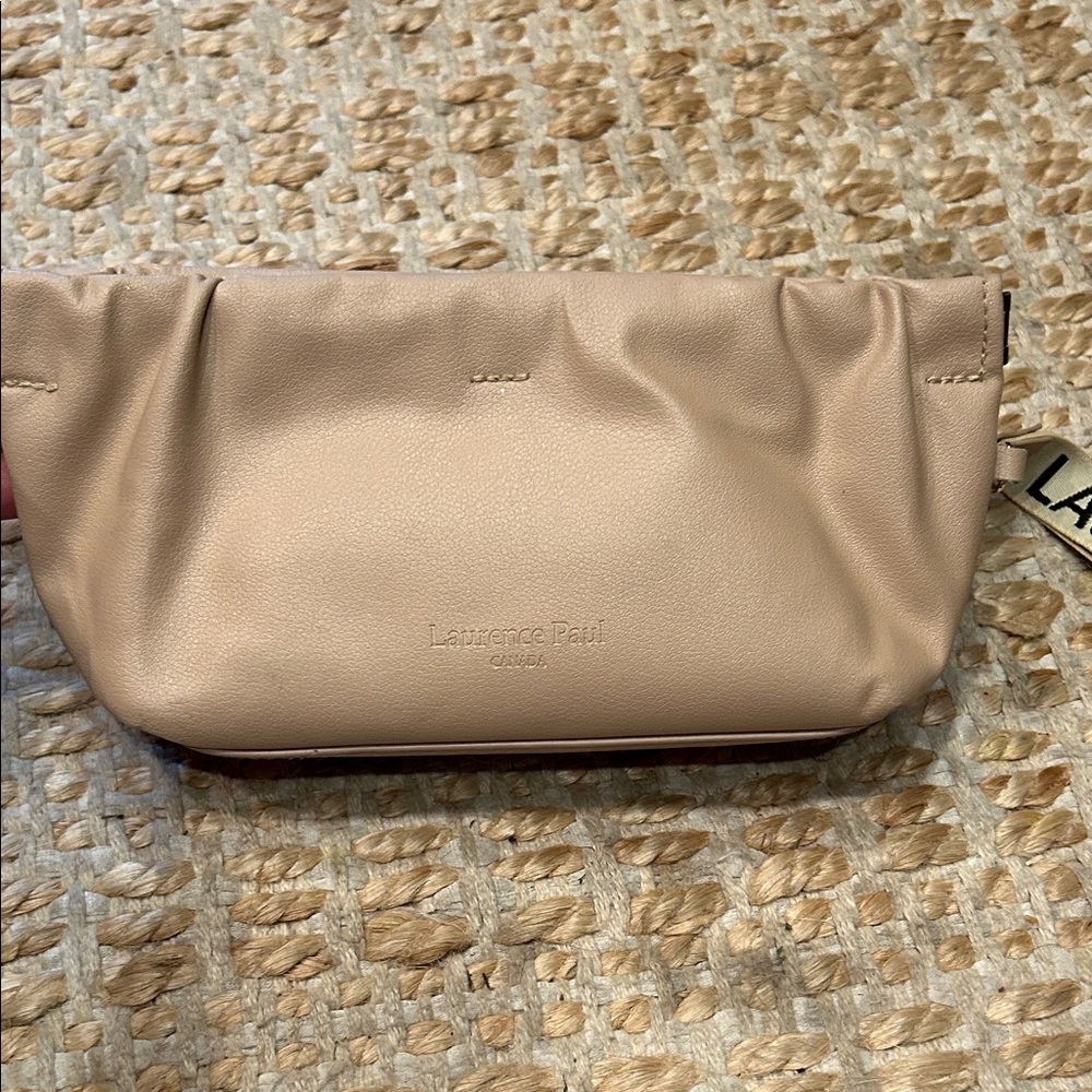 Laurence Paul Beige Women's Bag